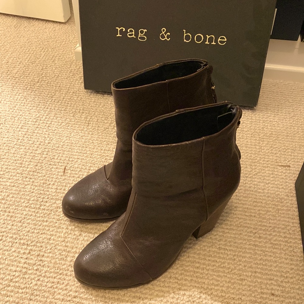 rag & bone Newbury boot in dark brown size 37.5
